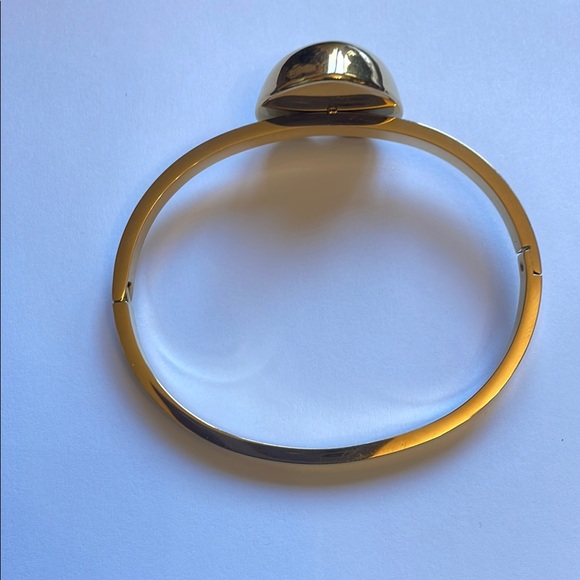 NWOT Elegant Gold plated Jewelry bundle! - Picture 4 of 6